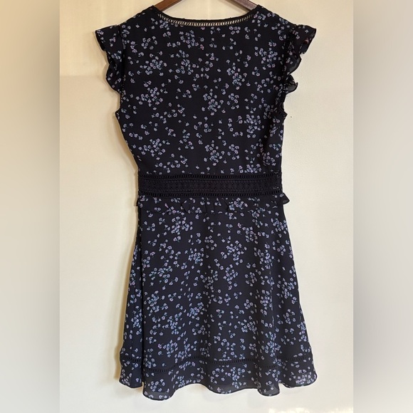 Cupcakes & Cashmere| Ruffled Black Lace Floral Chiffon Mini Dress Sz 0 - Picture 4 of 7
